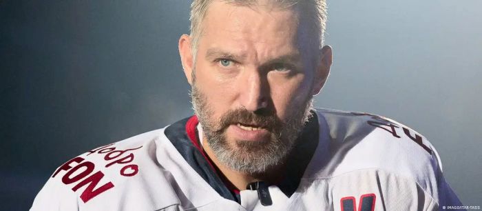 Скандал в НХЛ: Александр Овечкин ответил на критику из-за политической рекламы