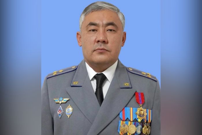 Айдос Мырзахметов назначен министром обороны Казахстана