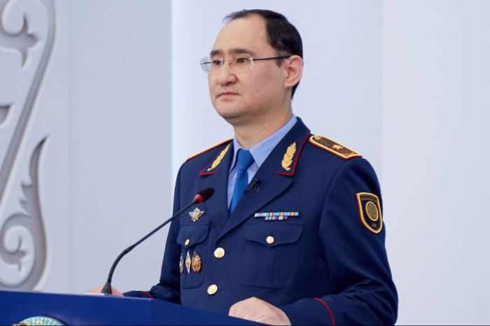 МВД расследует информационную атаку на Азата Перуашева
