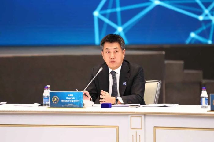 Ещё один миллиардер в футболе: кто займет вакантное место в исполкоме КФФ