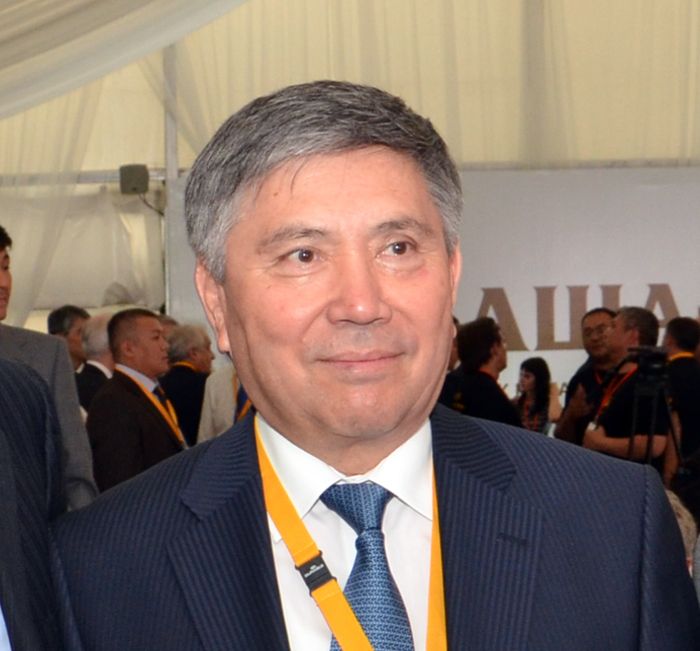 Узакбай Карабалин назначен министром нефти и газа