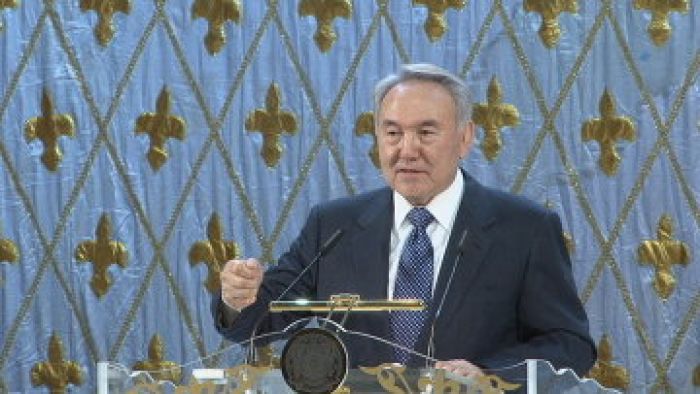Астана стала локомотивом всей казахстанской экономики - Назарбаев