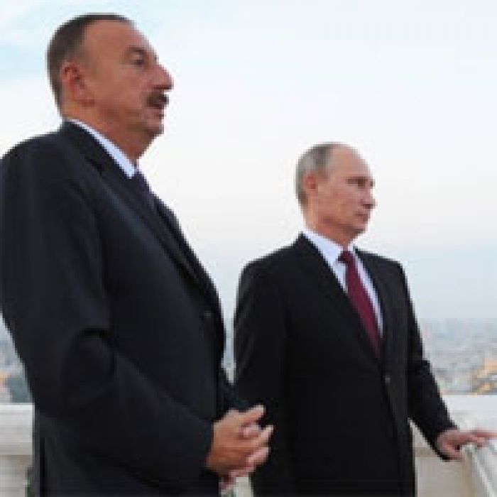 СМИ: Назарбаев помирил Путина с Алиевым