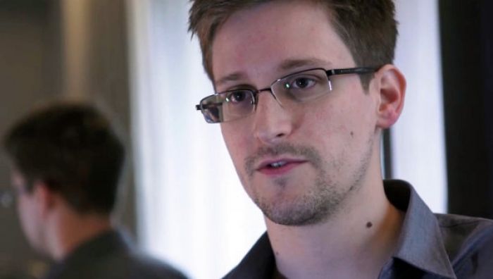СМИ: Сноуден нашел свою работу специально, чтобы организовать утечку