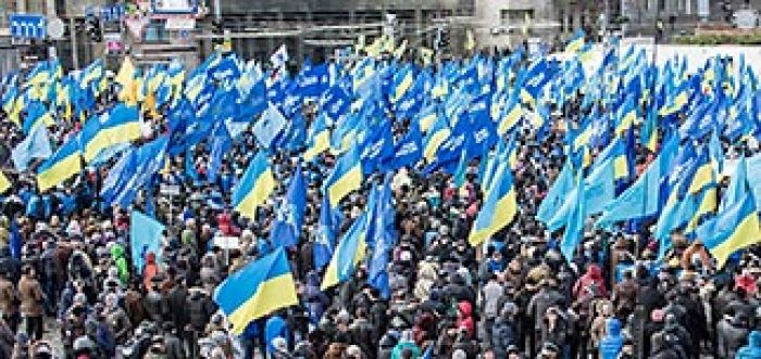 Киевский суд запретил протесты на Майдане. Город гудит