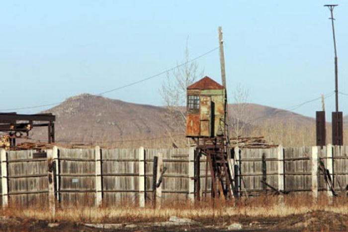 В Киргизии амнистируют половину заключенных