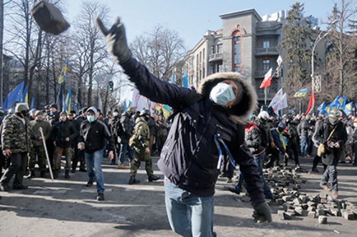 Кремль назвал беспорядки на Украине попыткой госпереворота