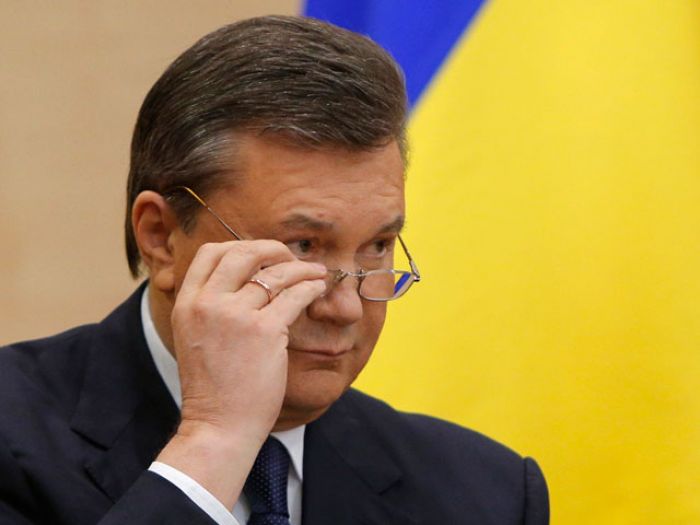 Янукович на пресс-конференции попросил понять его и простить