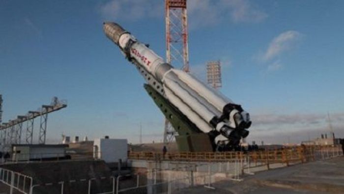 Протон стартовал с Байконура с двумя российскими спутниками связи