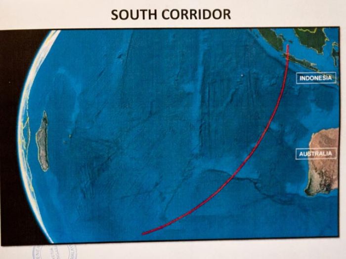 Австралийские спутники обнаружили в Индийском океане два объекта, похожие на обломки пропавшего Boeing