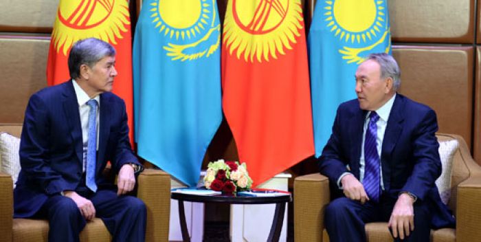 Назарбаев в Алматы встретился с Атамбаевым