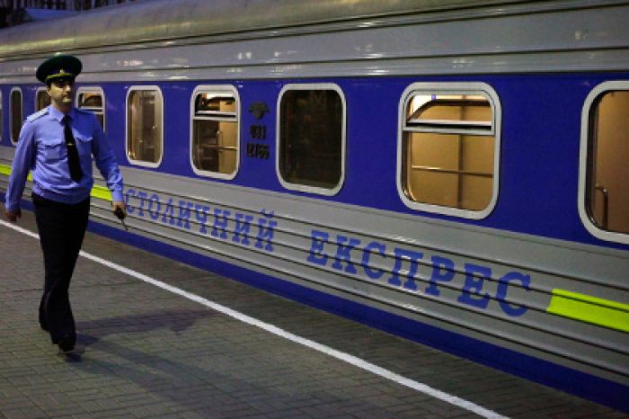 Поезда на Украину хотят отменить с конца мая