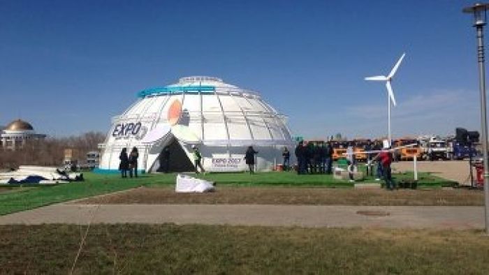 Назарбаев заложил капсулу на месте строительства выставочного комплекса EXPO-2017