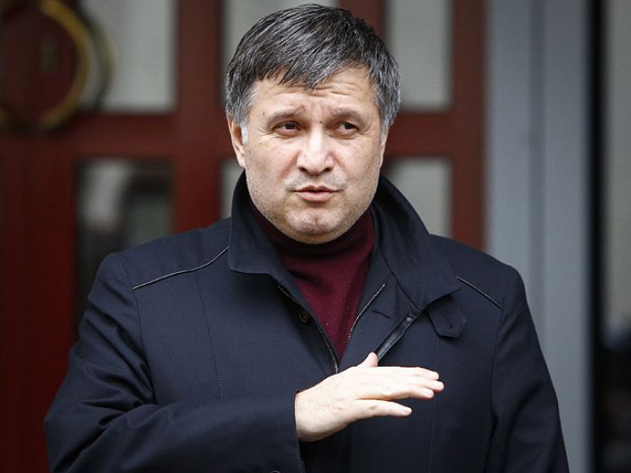 Глава МВД Украины подвел итог спецоперации в Славянске 