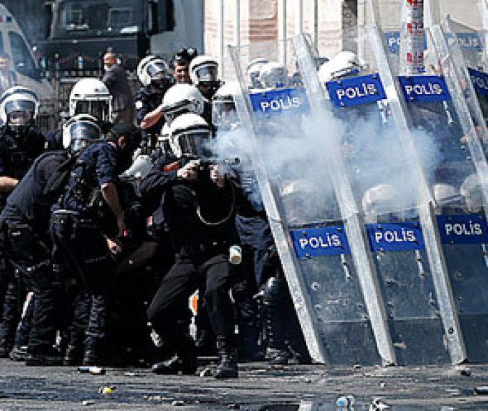 Беспорядки в Турции: еще один погибший