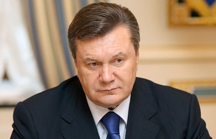 Порошенко указал Януковичу на скамью подсудимых
