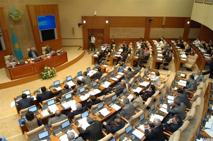 Договор о ЕЭС представят в парламент в сентябре