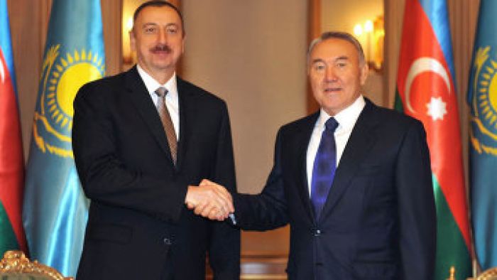 Астана и Баку намерены увеличить объемы взаимной торговли