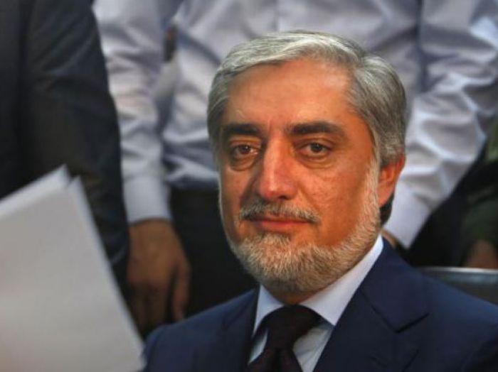 Рядом с кортежем кандидата в президенты Афганистана прогремел взрыв