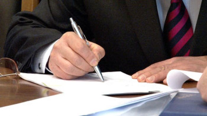 Назарбаев подписал поправки по противодействию финансированию терроризма