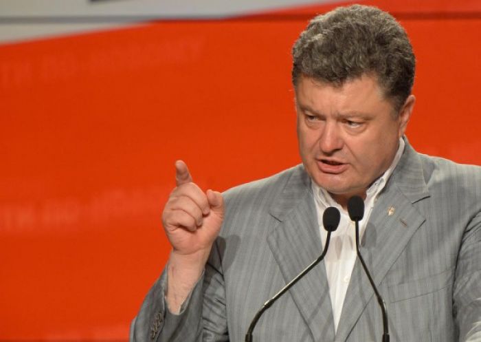 Порошенко проинформировал Запад о нарушении режима прекращения огня на востоке Украины