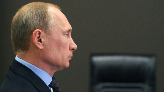 На Западе заметили смягчение тона Путина: "Это от его двуличия"