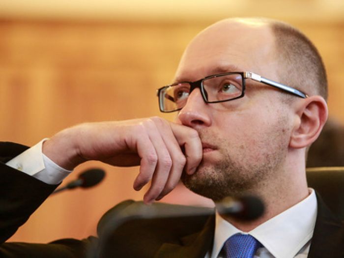 Парламент Украины не принял отставку премьера Яценюка