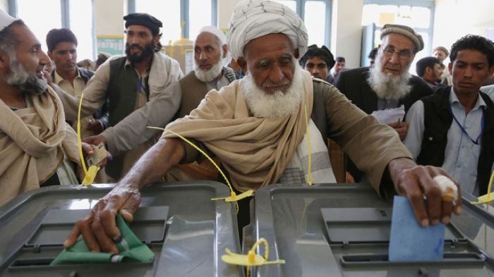 Пересчет голосов, поданных во II туре президентских выборов в Афганистане, вновь отложен