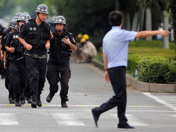 В Синьцзяне после атаки уничтожены 59 террористов, погибли 37 мирных граждан