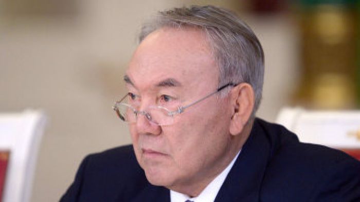 Назарбаев поручил рассмотреть возможность строительства складов в Персидском заливе