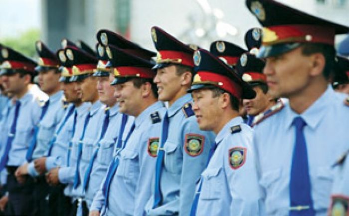 Полицейские Астаны в преддверии EXPO выучат английский язык