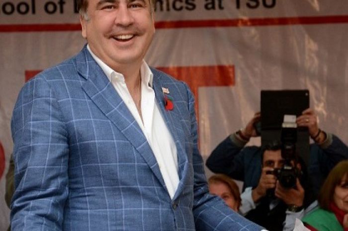 Саакашвили потратил $450,000 на эпиляцию и ботокс - прокуратура