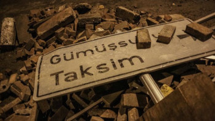 Турецкий полицейский получил почти восемь лет тюрьмы за убийство демонстранта