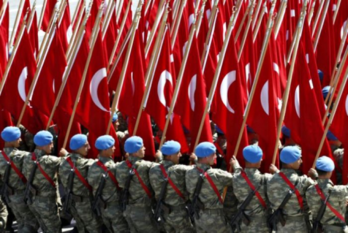 Турция не будет участвовать в операциях против ИГ