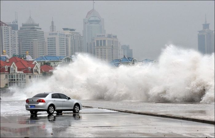 Почти 6 млн пострадали от тайфуна «Калмэджи» на юге Китая 