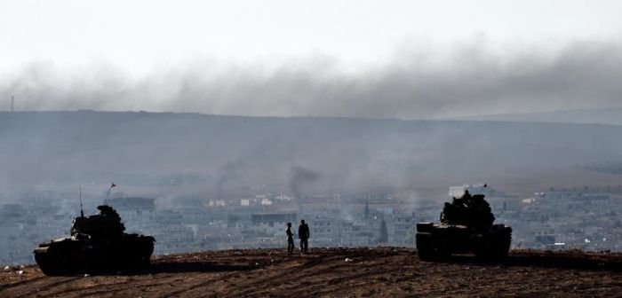 Представитель ООН просит Турцию разрешить своим курдам защитить Кобани
