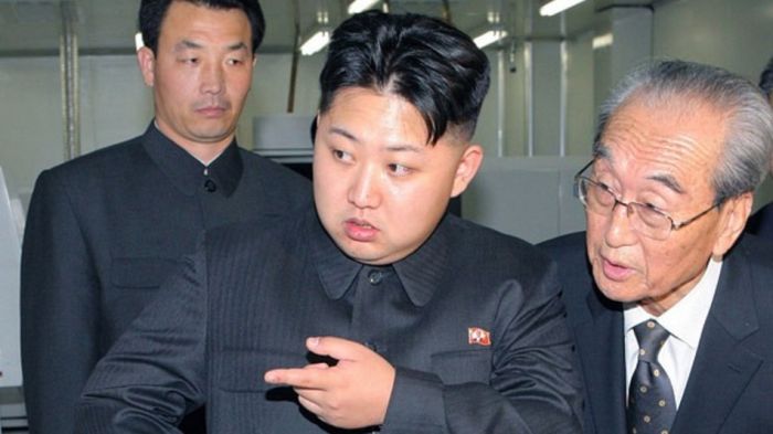 Ким Чен Ын появился на людях впервые за 40 дней