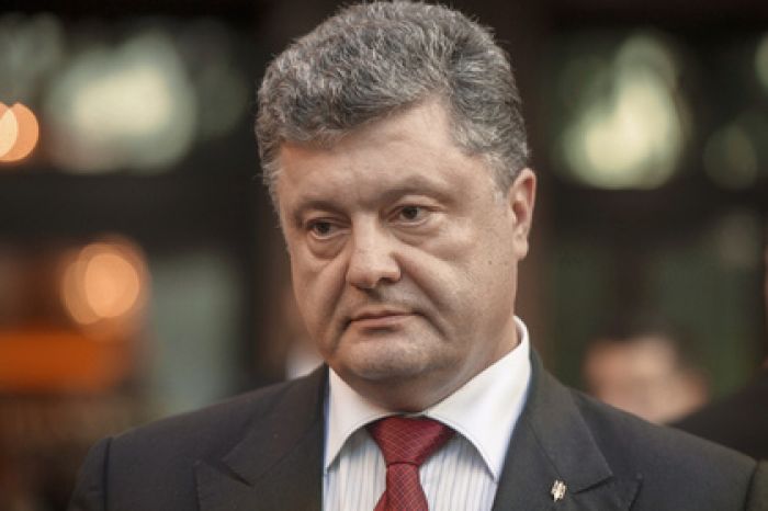 Порошенко решил отменить закон об особом статусе Донбасса