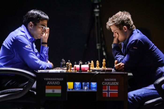 Норвежец защитил звание чемпиона мира по шахматам