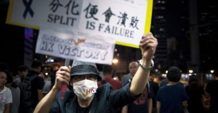 Лидеры движения Occupy Central в Гонконге призвали демонстрантов разойтись по домам