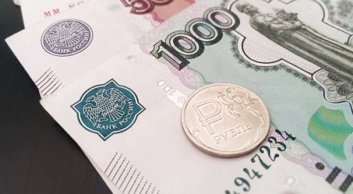 В Госдуме предлагают создать новую валюту взамен рубля
