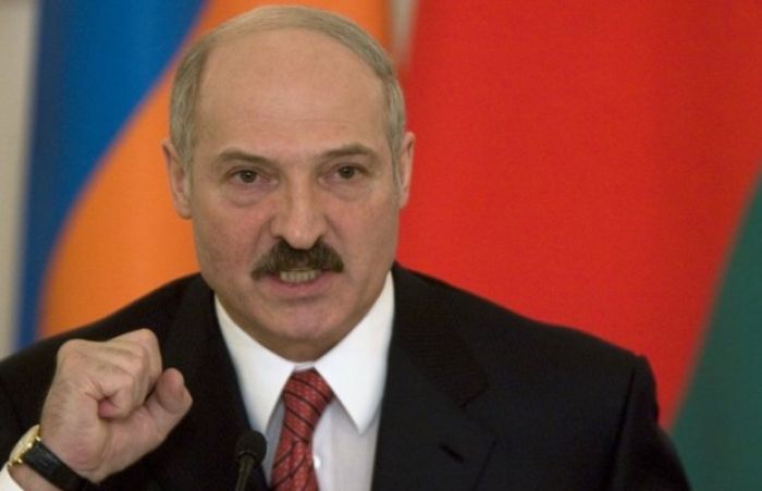 Лукашенко эмоционально выступил на заседании ОДКБ в Москве