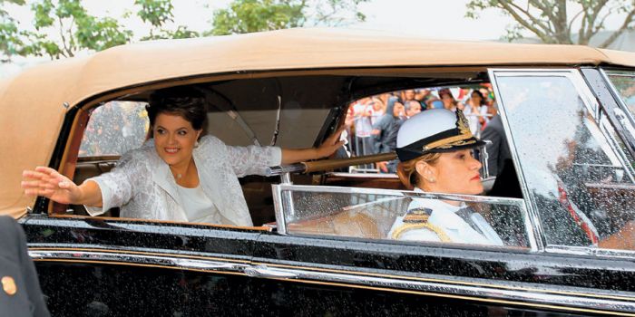 Дилма Руссефф во второй раз вступила на пост президента Бразилии