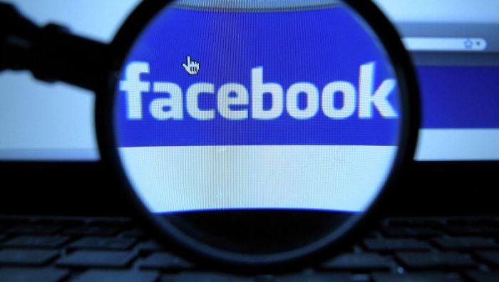 В работе Facebook и Instagram произошел глобальный сбой 