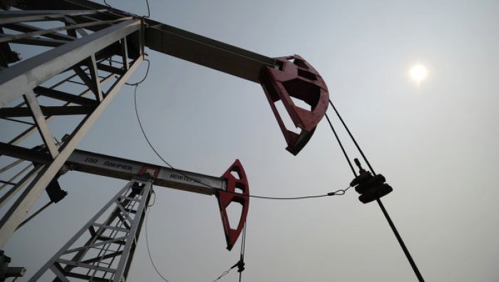 Стоимость барреля нефти Brent превысила 57 долларов