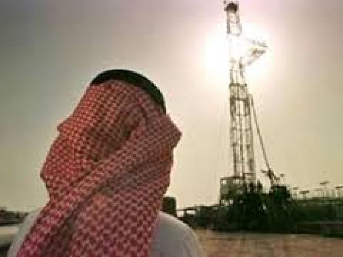 СМИ: Саудовская Аравия снизит добычу нефти, если РФ откажется от поддержки властей Сирии