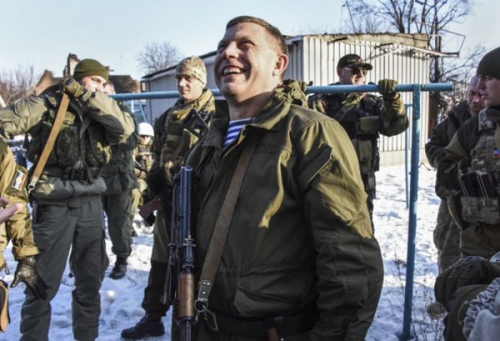 Захарченко заявил: Обстрелы Дебальцево не прекратит