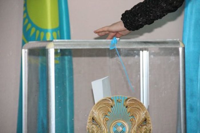 Эксперт: Досрочные выборы президента Казахстана могут пройти в апреле