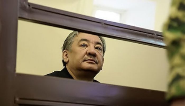 Джуламанов в суде рассказал о конфликтах подчиненных и увлечении ими казино