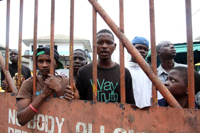 Либерия вновь открыла свои международные границы